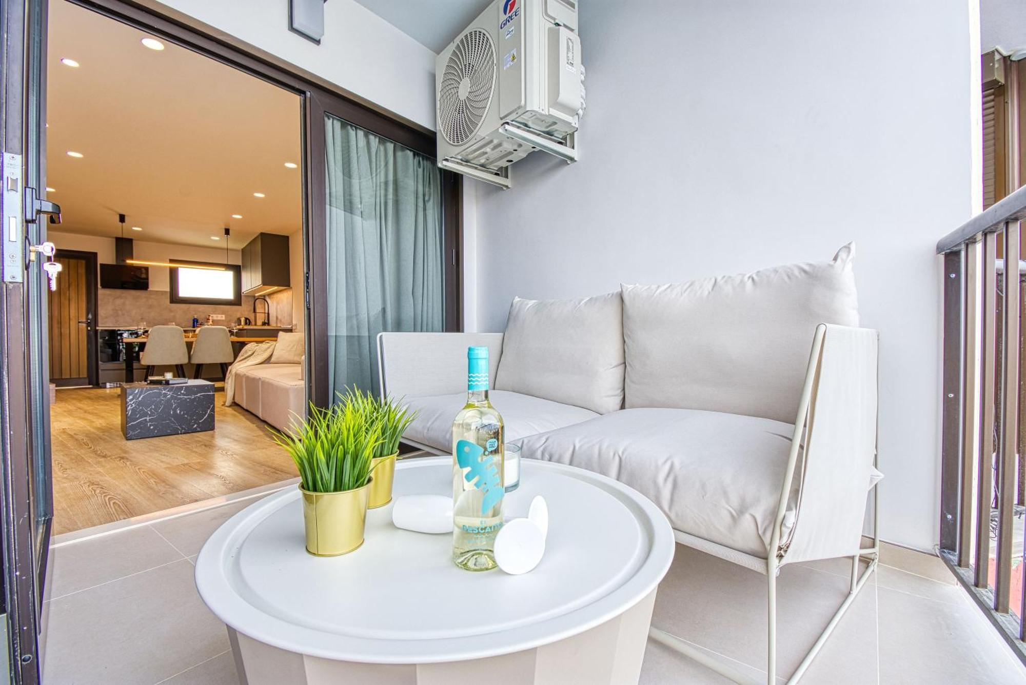 Suite Guinea 506 By Homestaygrancanaria San Bartolome de Tirajana  Exterior photo